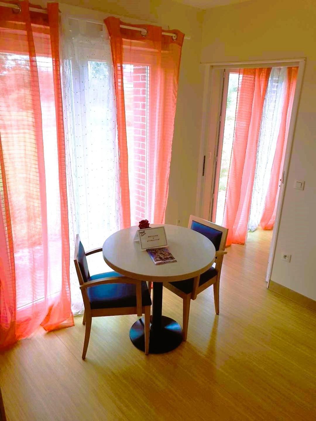 Cintray Parc Residence Breteuil-sur-Iton Екстер'єр фото